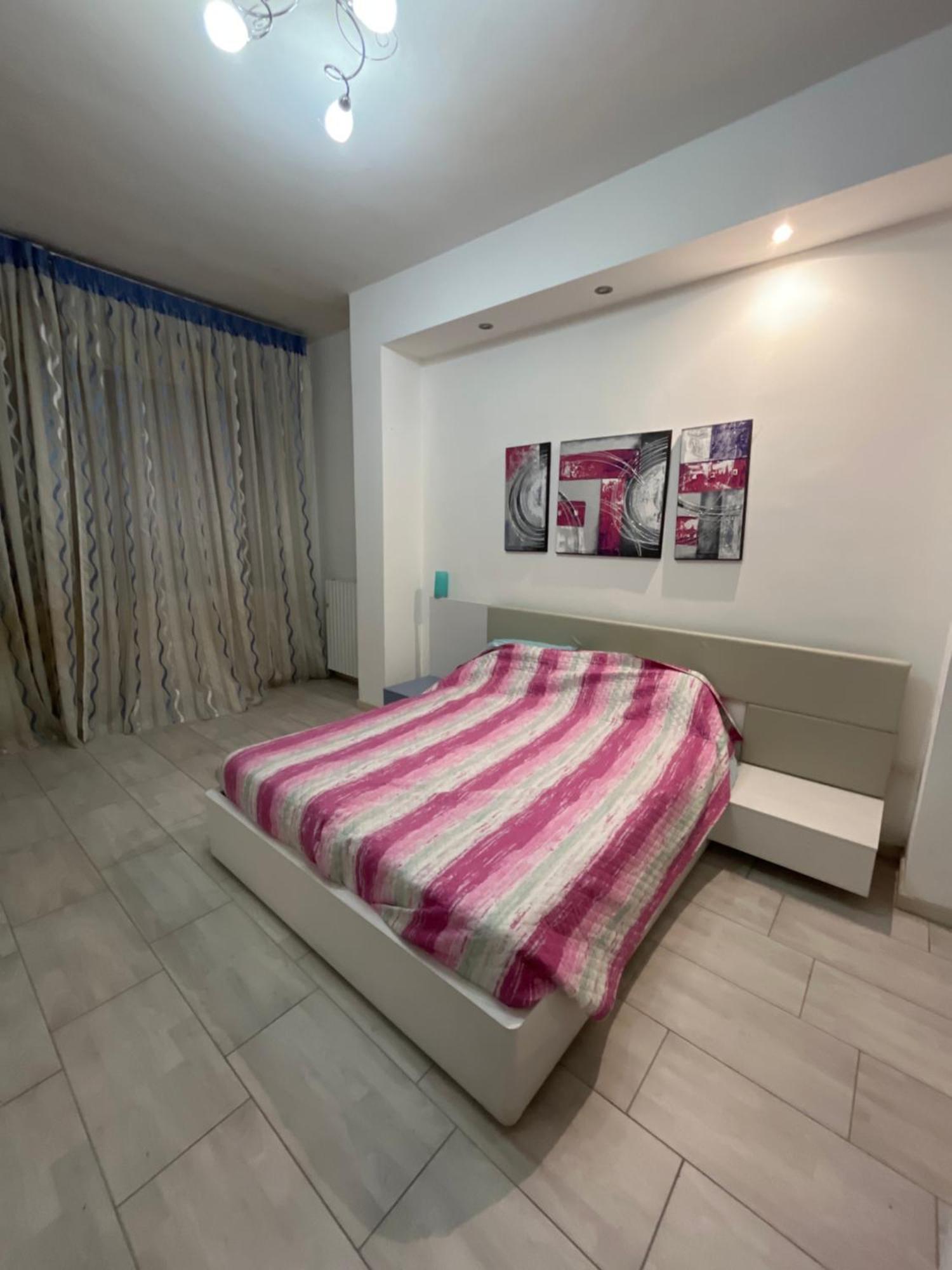 Home Manzoni Барі Екстер'єр фото